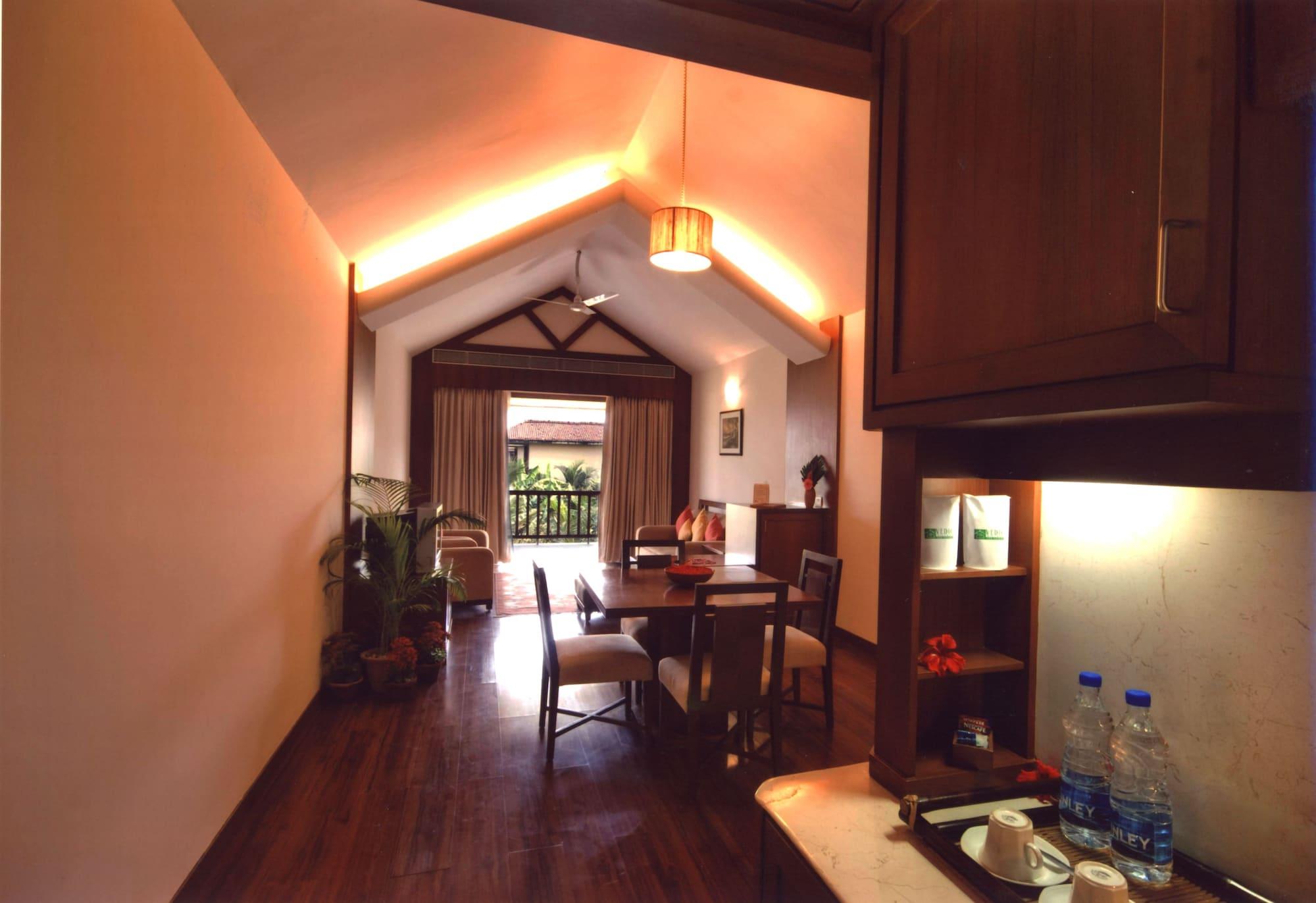 Vedic Village Spa Resort Kalküta Dış mekan fotoğraf
