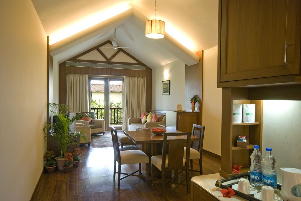 Vedic Village Spa Resort Kalküta Dış mekan fotoğraf