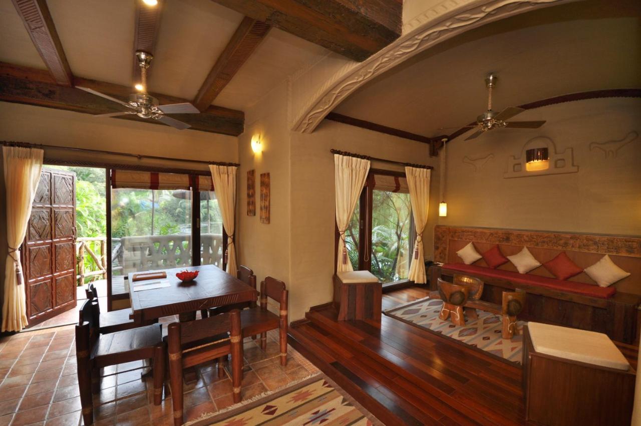 Vedic Village Spa Resort Kalküta Dış mekan fotoğraf